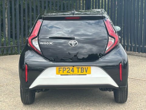 Toyota Aygo X Edge White #12