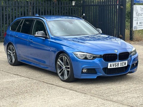 BMW 3 Series 2.0 330I M AV68XEW Blue #6
