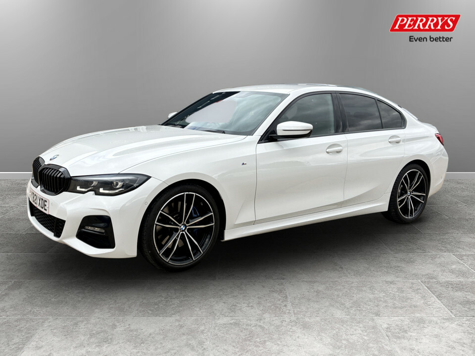 BMW 3 Series 320I M Sport Step YB21XDE White #3