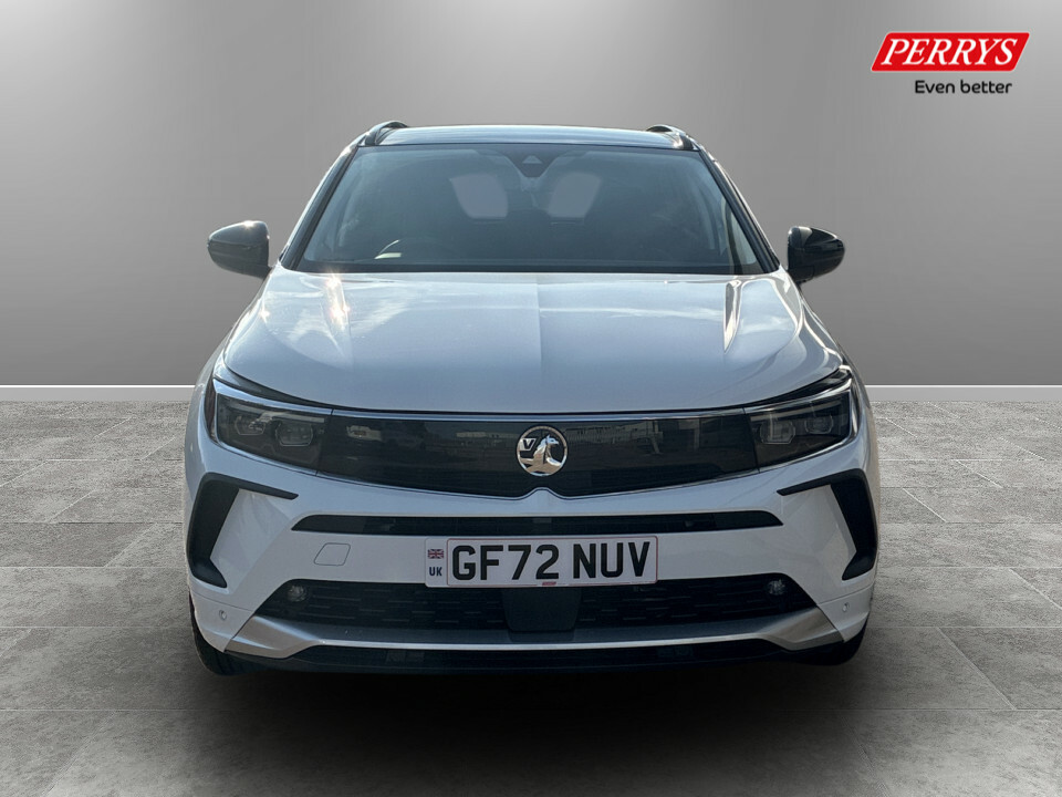 Vauxhall Grandland 1.6 Plug-in Hybrid Ultimate White #2