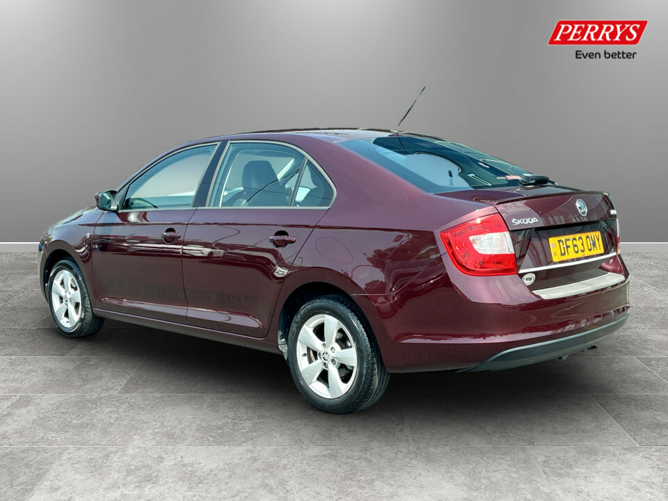 Skoda Rapid 1.4 Tsi Se Dsg Red #5