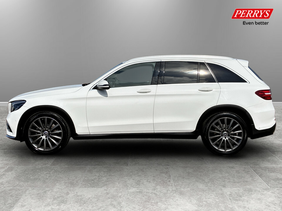 Mercedes-Benz GLC Class Glc 220D 4Matic Amg Line 9G-tronic SB18FZA White #4