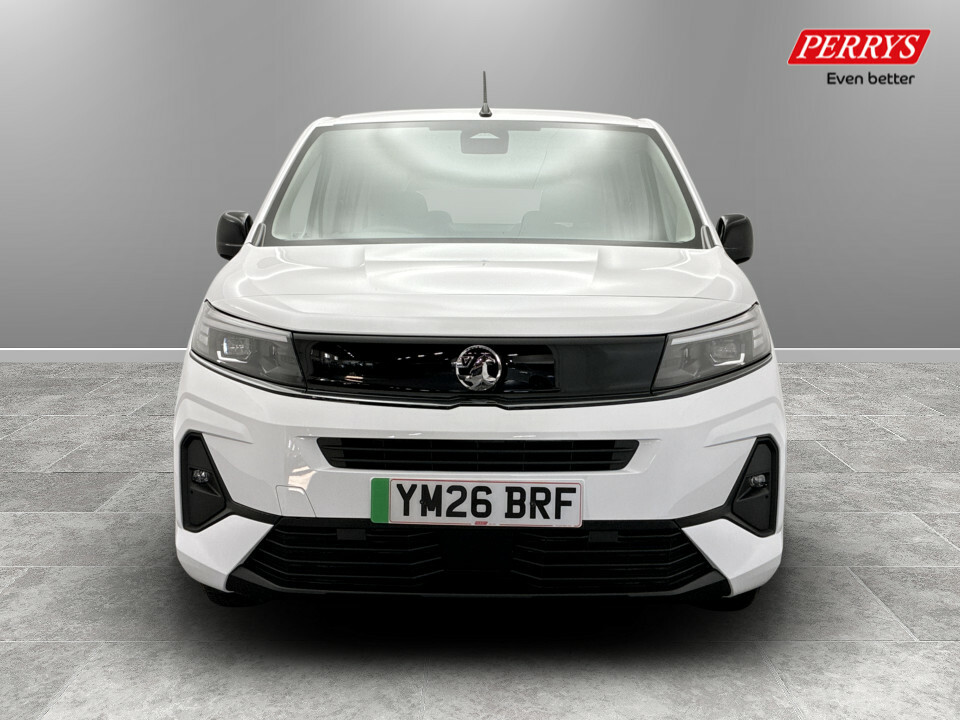 Vauxhall Combo-e Life 100Kw Design XL 52Kwh 7 Seat White #2
