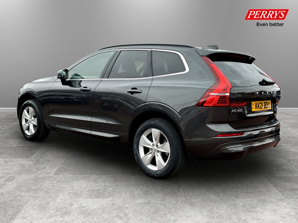 Volvo XC60 2.0 B5p Momentum Awd Geartronic KK21BBU Grey #5