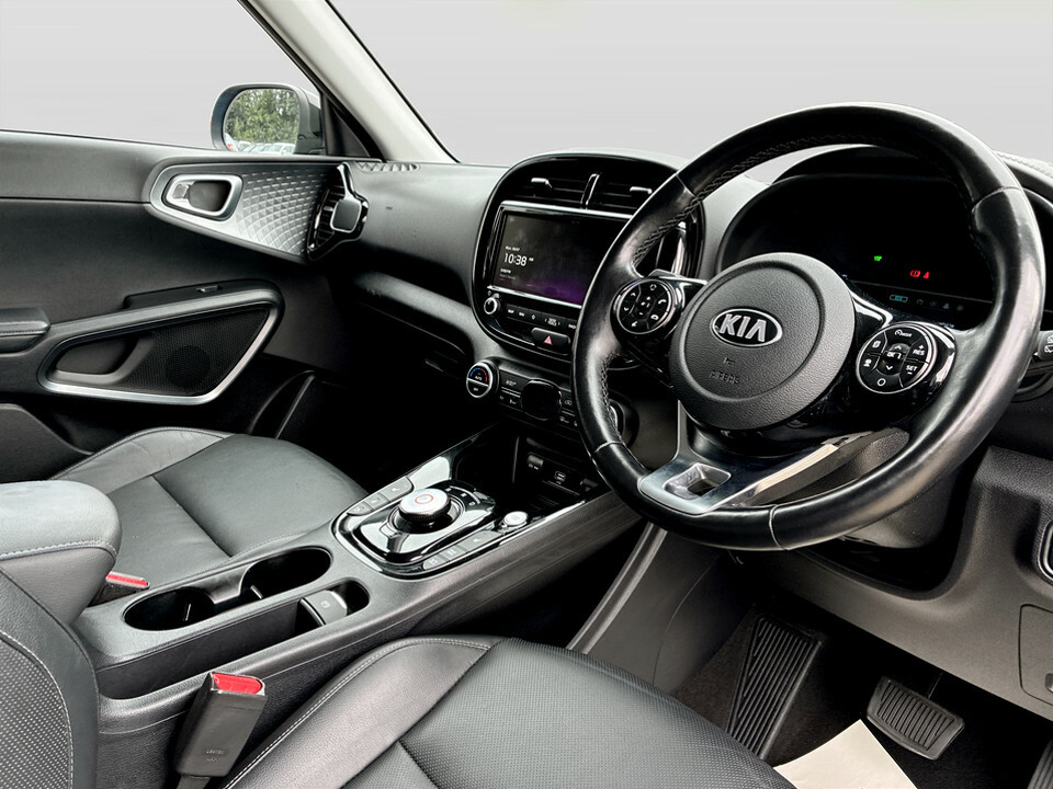 Kia Soul 150Kw Motor First Edition White #24