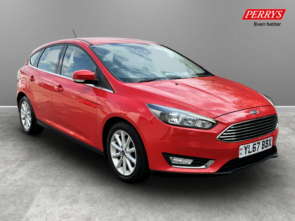 Ford Focus 1.0 Ecoboost 125 Titanium Red