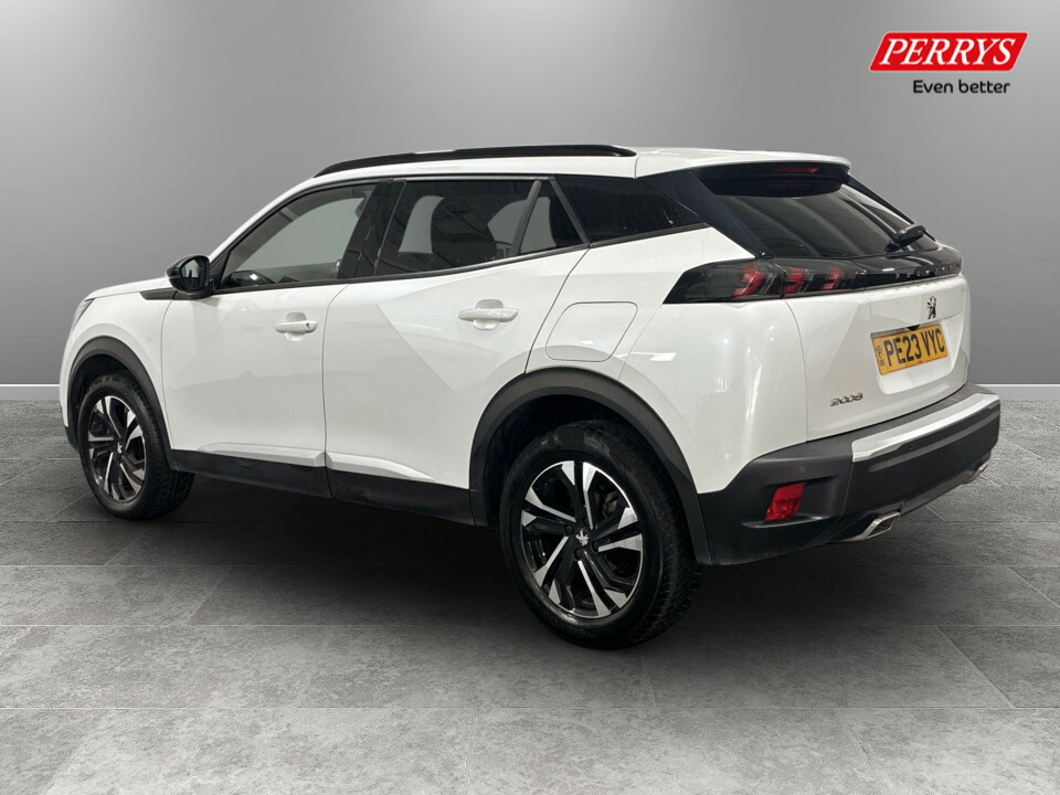 Peugeot 2008 1.2 Puretech 130 Allure Premium Eat8 PE23VYC White #5