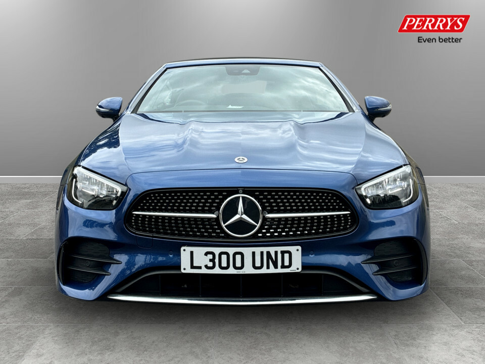 Mercedes-Benz E Class E300 Amg Line Premium 9G-tronic Blue #2