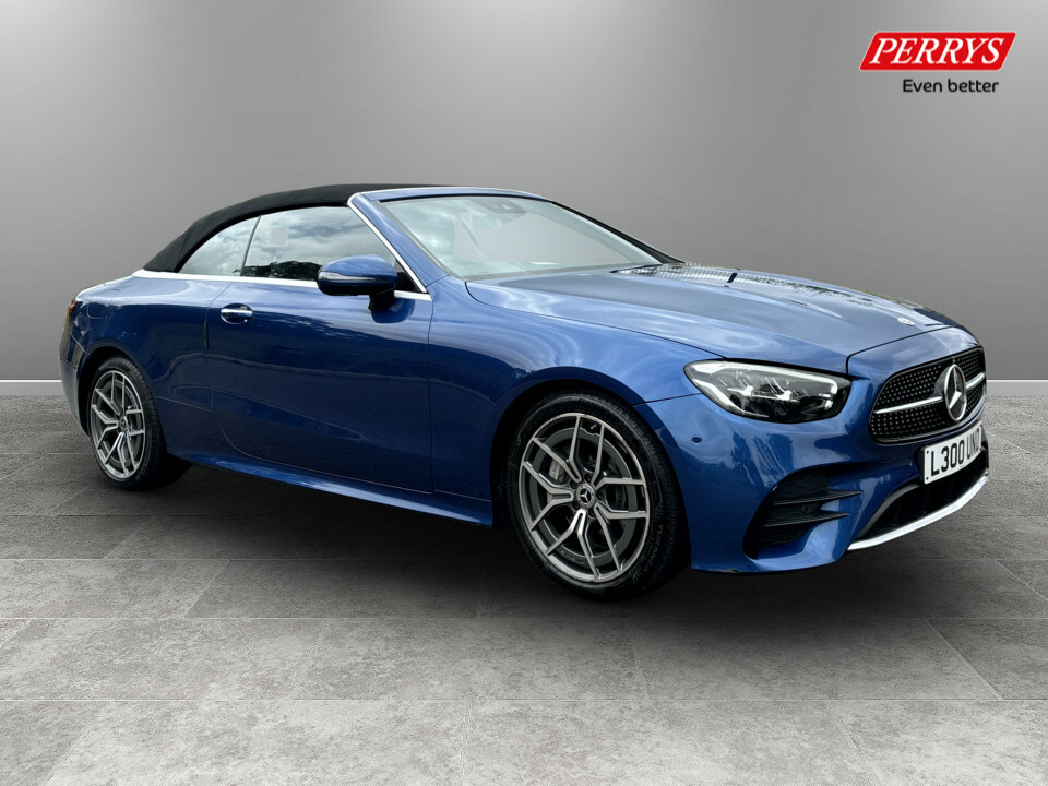 Mercedes-Benz E Class E300 Amg Line Premium 9G-tronic Blue