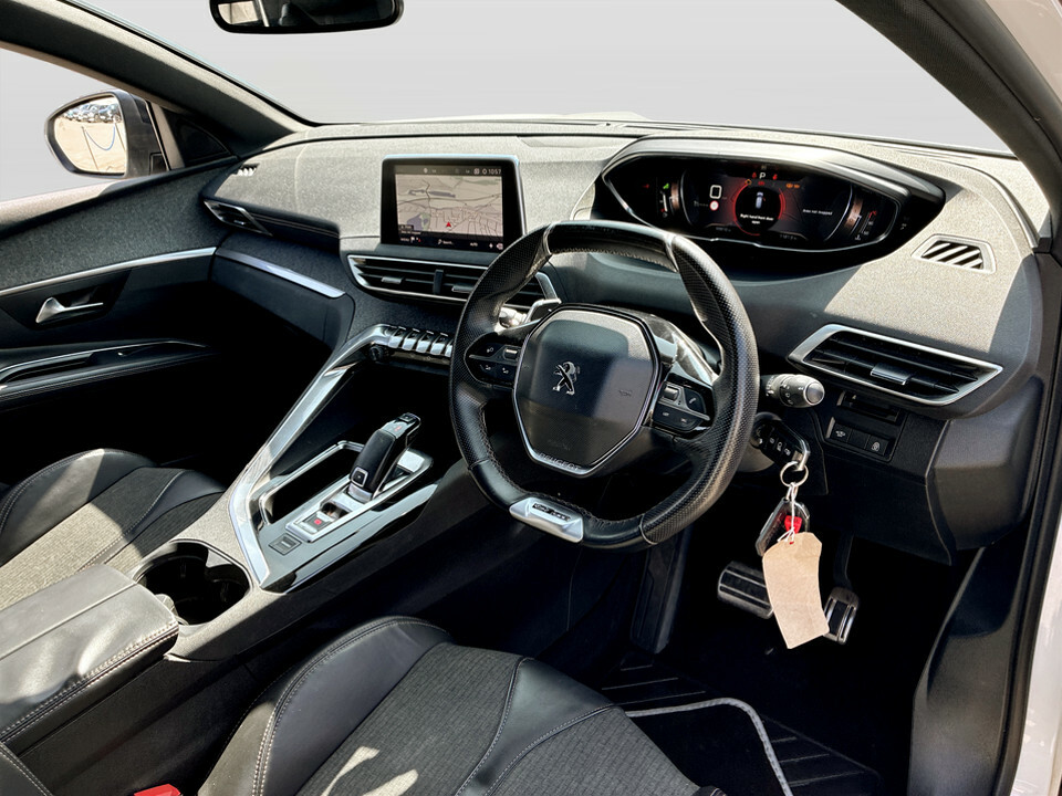 Peugeot 3008 Bluehdi Ss Allure White #25