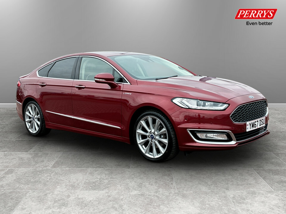 Ford Mondeo 2.0 Tdci 210 Powershift Red