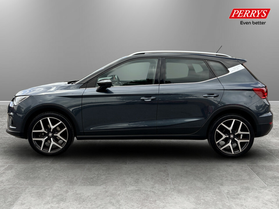 Seat Arona 1.5 Tsi 150 Fr Sport Ez Dsg Grey #4