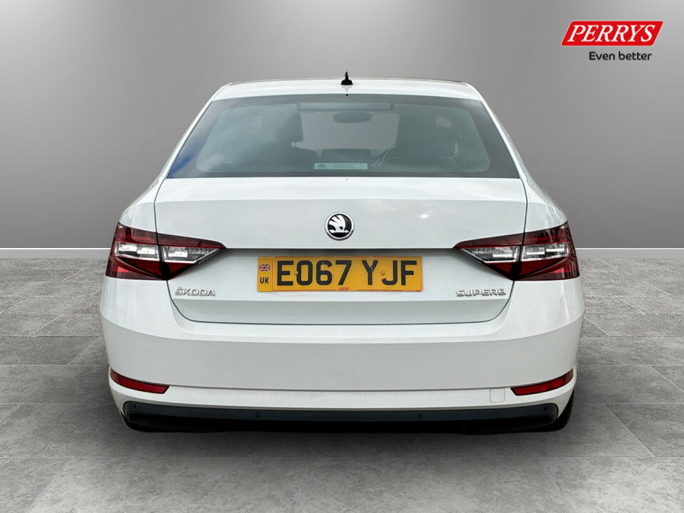 Skoda Superb 2.0 Tdi Cr 190 Laurin Klement Dsg EO67YJF White #6