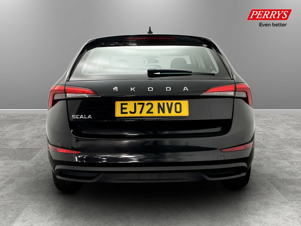 Skoda Scala 1.0 Tsi 110 Se EJ72NVO Black #6