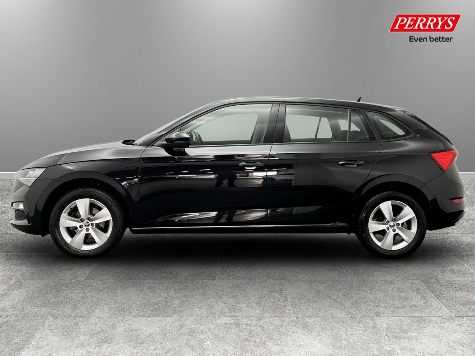 Skoda Scala 1.0 Tsi 110 Se EJ72NVO Black #4