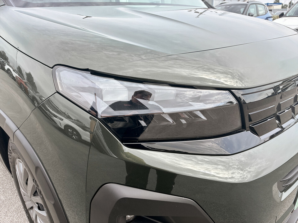 Peugeot e-Rifter 52Kwh Gt Standard Mpv 7.4Kw Green #10