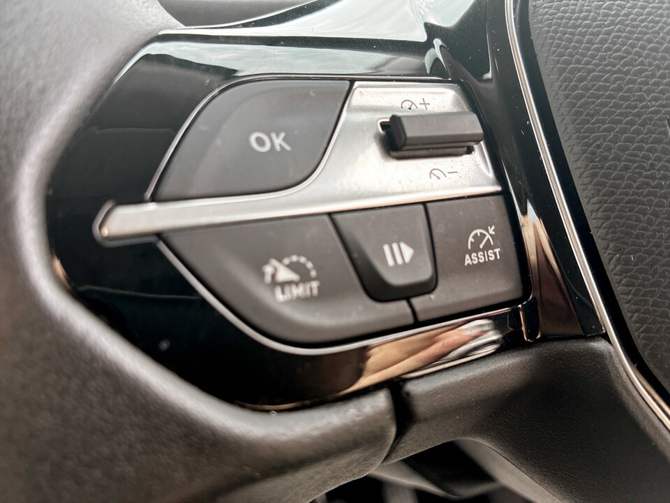 Peugeot e-Rifter 52Kwh Gt Standard Mpv 7.4Kw Green #34