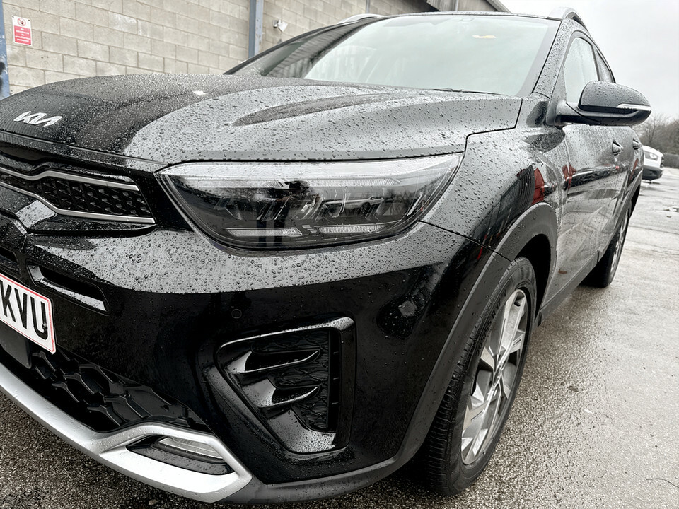 Kia Stonic 1.0T Gdi 48V 98 Gt-line S Dct Black #5