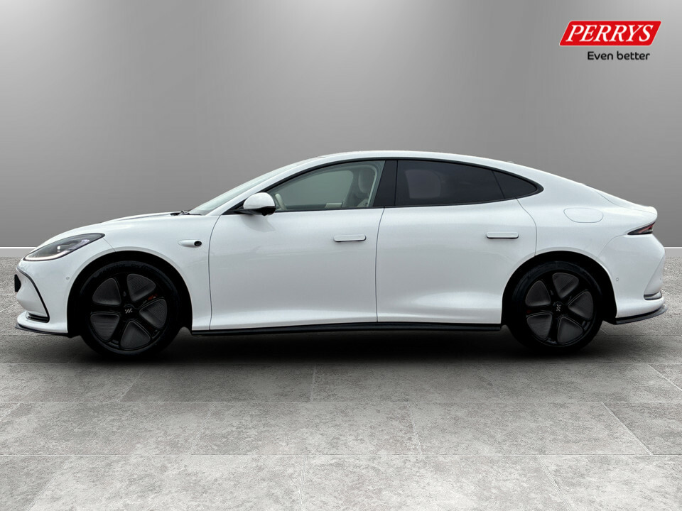 MG IM5 217Kw Standard Range 75Kwh PK26ZXZ White #4