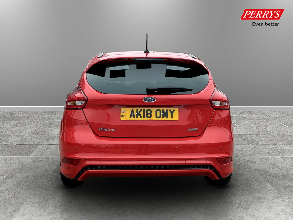Ford Focus 1.0 Ecoboost 140 St-line Navigation AK18OMY Red #6