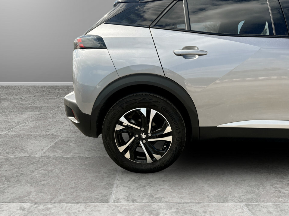 Peugeot 2008 1.2 Puretech Allure Eat Euro 6 Ss White #9