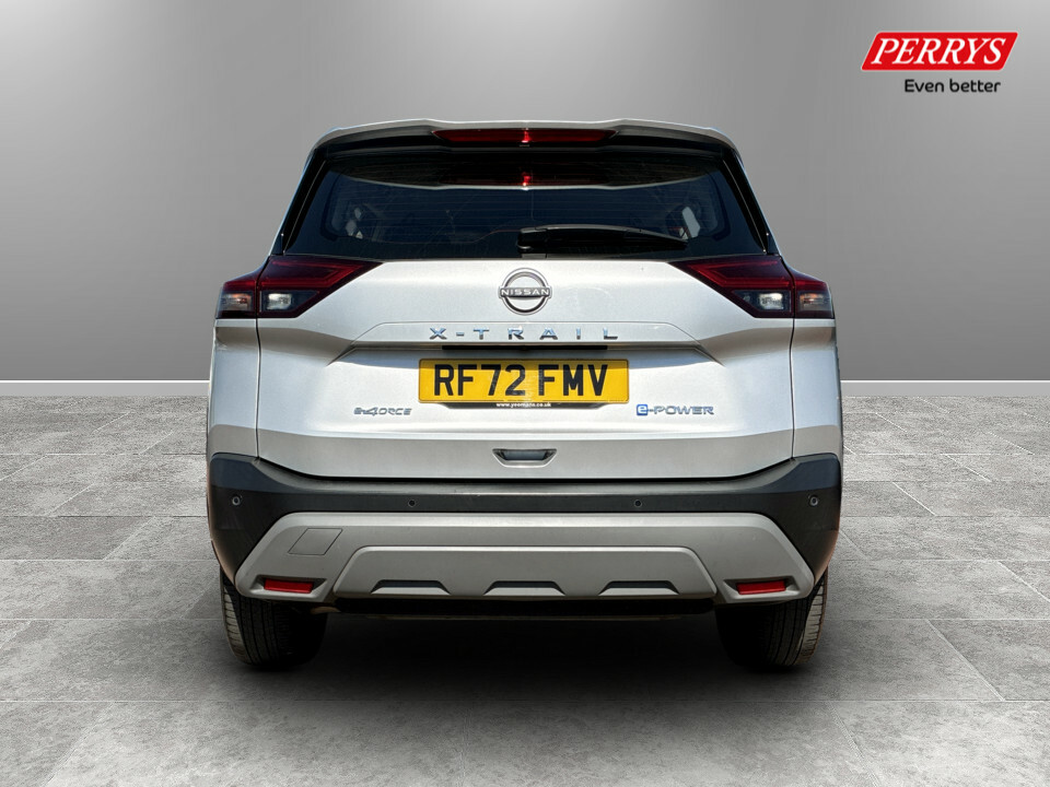 Nissan X-Trail 1.5 E-power E-4orce 213 Acenta Prem 7 St RF72FMV Silver #6