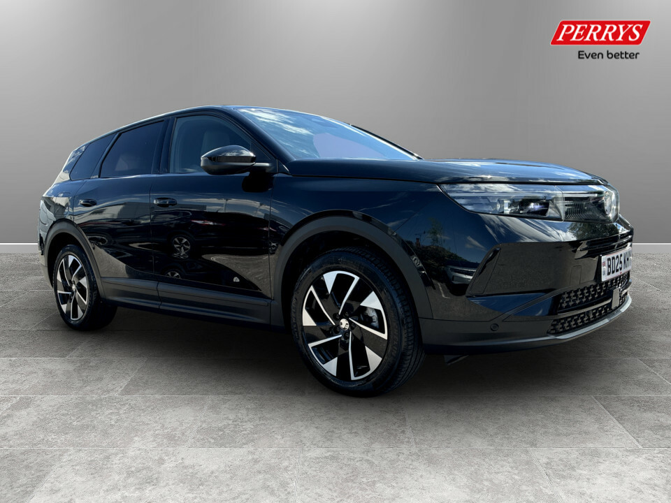 Vauxhall Grandland 1.2 Hybrid 136 Ultimate E-dct6 Pan Roof Black
