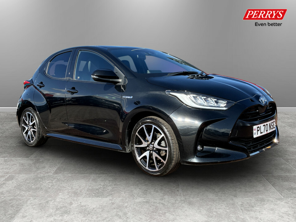 Toyota Yaris 1.5 Hybrid Dynamic Cvt Black