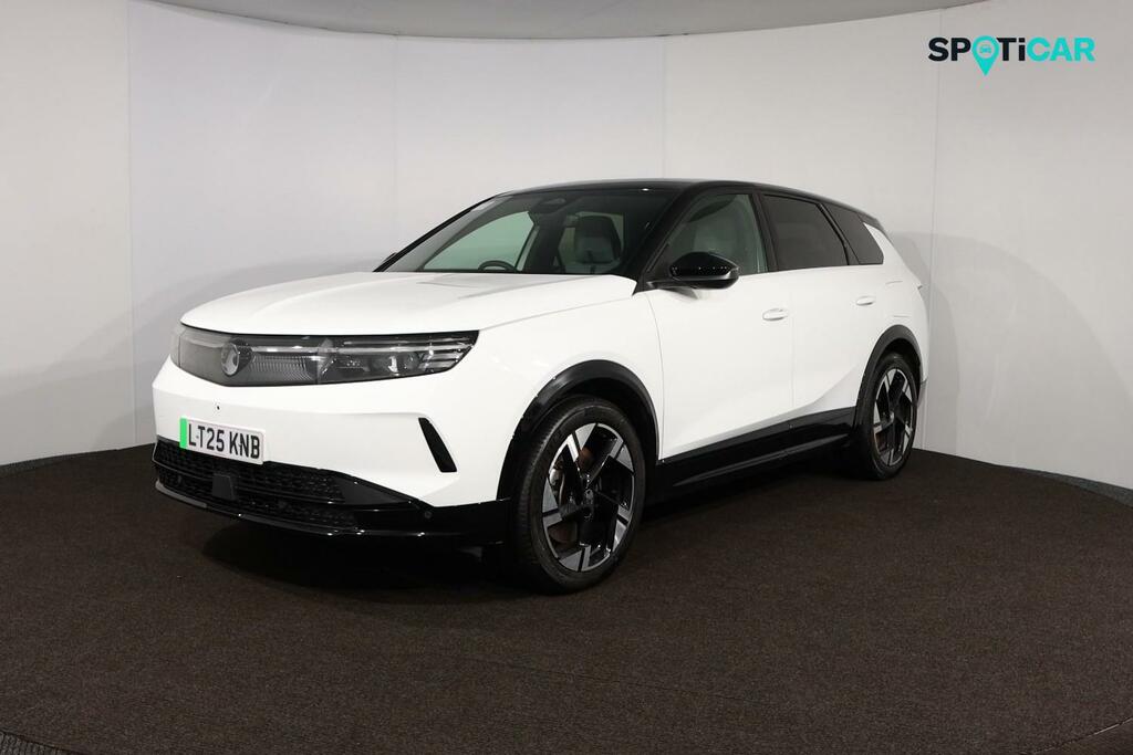 Vauxhall Grandland 157Kw Ultimate 73Kwh Panoramic Roof White #3