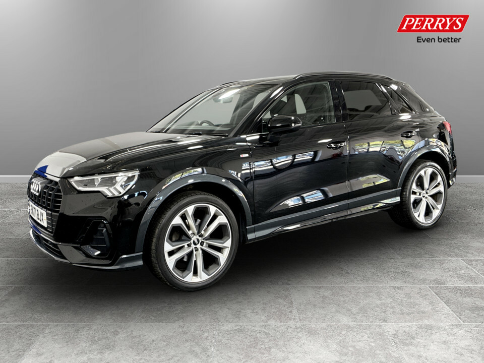 Audi Q3 35 Tfsi Black Edition S Tronic SK71BJX Black #3