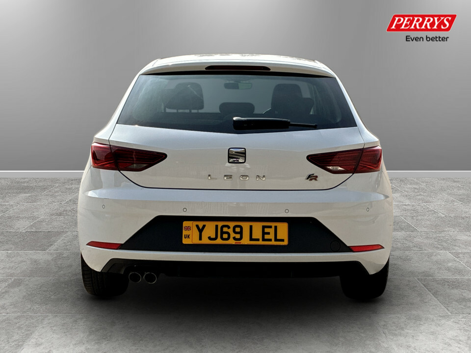 Seat Leon 1.5 Tsi Evo Fr Ez YJ69LEL White #6