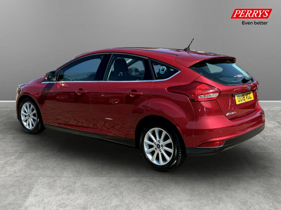 Ford Focus 1.0 Ecoboost 125 Titanium Red #5