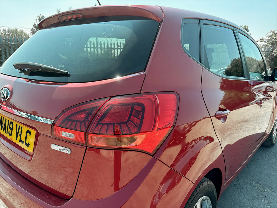 Kia Venga Hatchback Grey #35