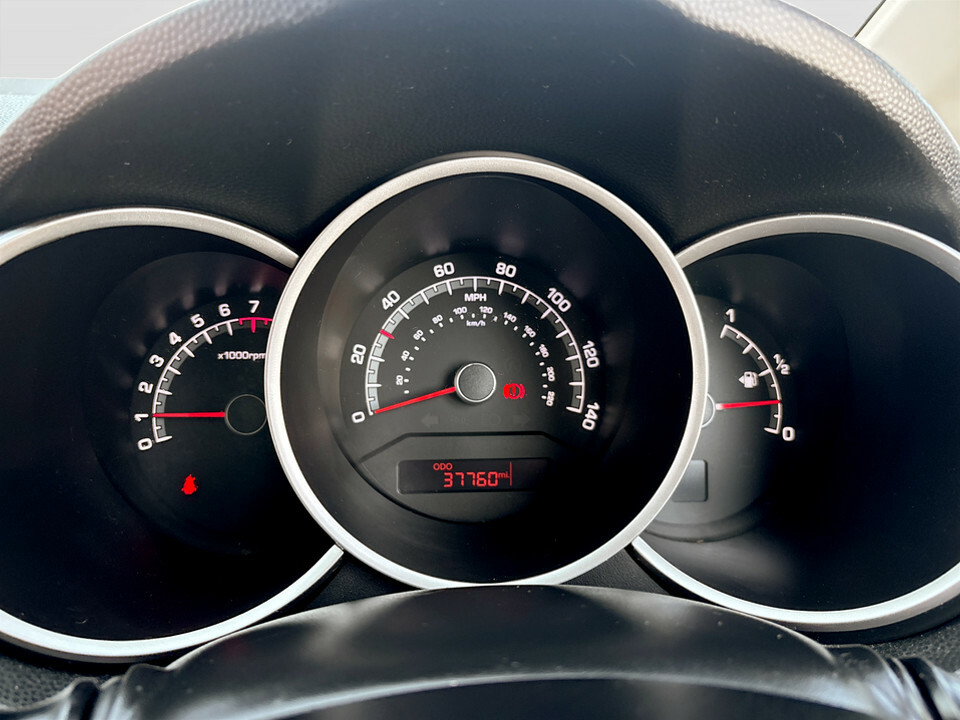 Kia Venga Hatchback Grey #47