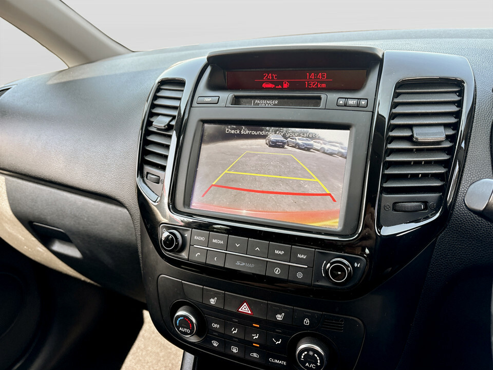 Kia Venga Hatchback Grey #46