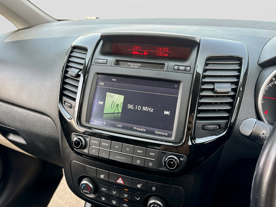 Kia Venga Hatchback Grey #44