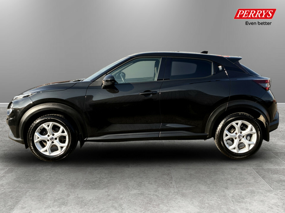 Nissan Juke 1.0 Dig-t 114 N-connecta Dct LY71GNU Black #4