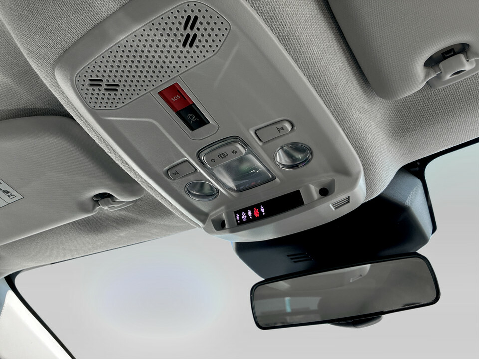 Citroen C4 Citron C4 Max White #31