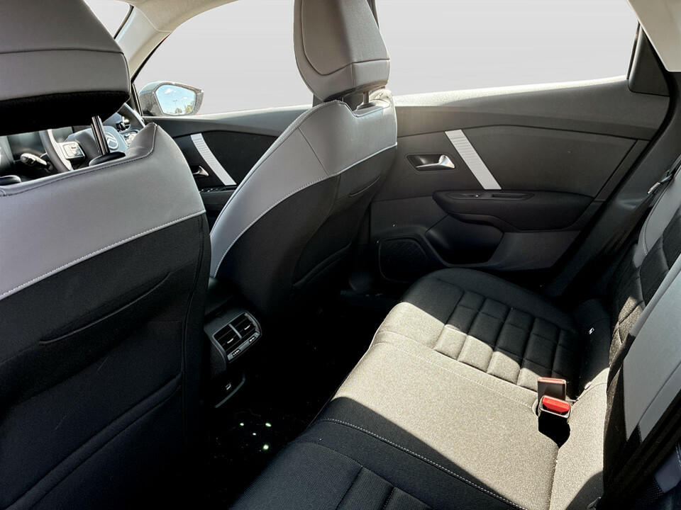 Citroen C4 Citron C4 Max White #18