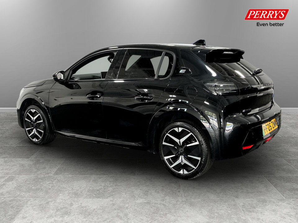 Peugeot e-208 115Kw Gt 51Kwh PF25ZWM Black #5