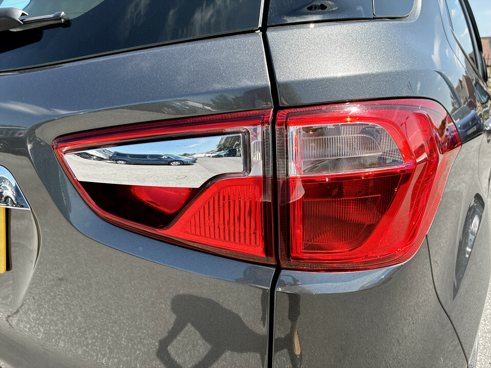 Ford Ecosport Active Red #11