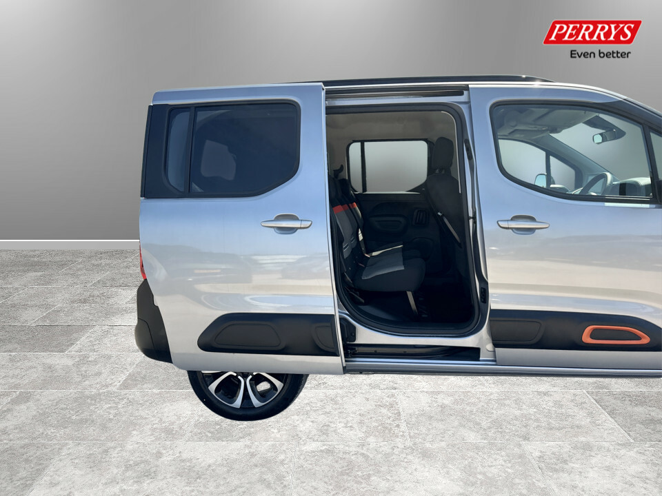 Citroen e-Berlingo Max Blue #14