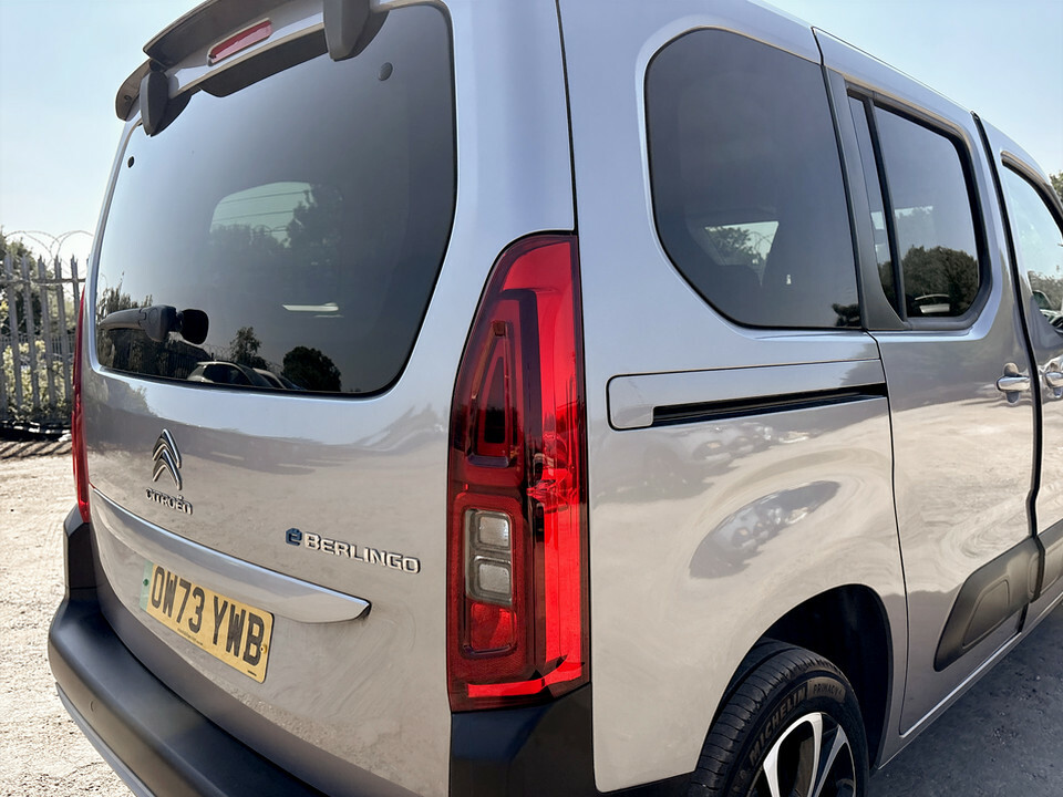 Citroen e-Berlingo Max Blue #11