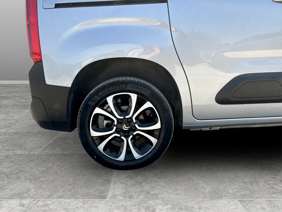 Citroen e-Berlingo Max Blue #10