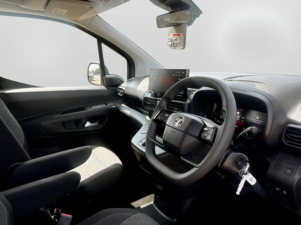 Vauxhall Combo-e Life 100Kw Ultimate 52Kwh Grey #11