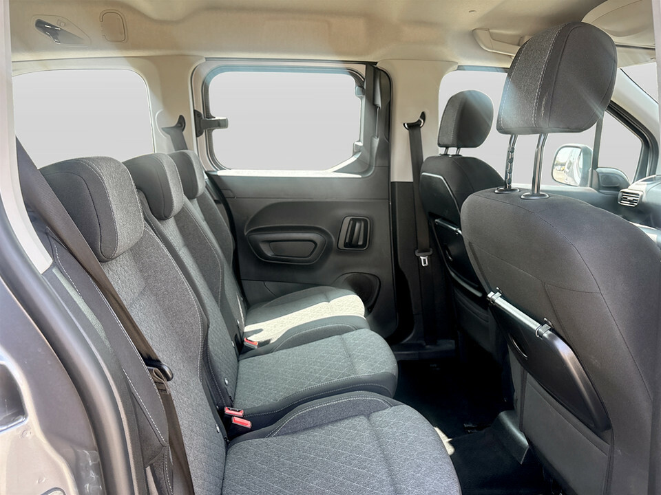 Vauxhall Combo-e Life 100Kw Ultimate 52Kwh Grey #39