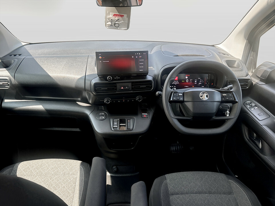 Vauxhall Combo-e Life 100Kw Ultimate 52Kwh Grey #40