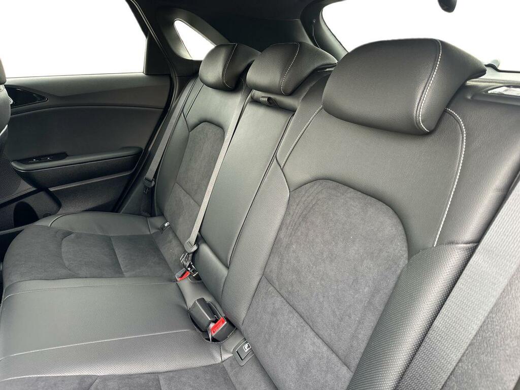 Kia Ceed 1.5T Gdi Isg 138 Gt-line Red #19