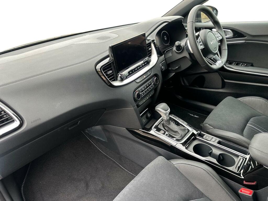 Kia Ceed 1.5T Gdi Isg 138 Gt-line Dct  #6