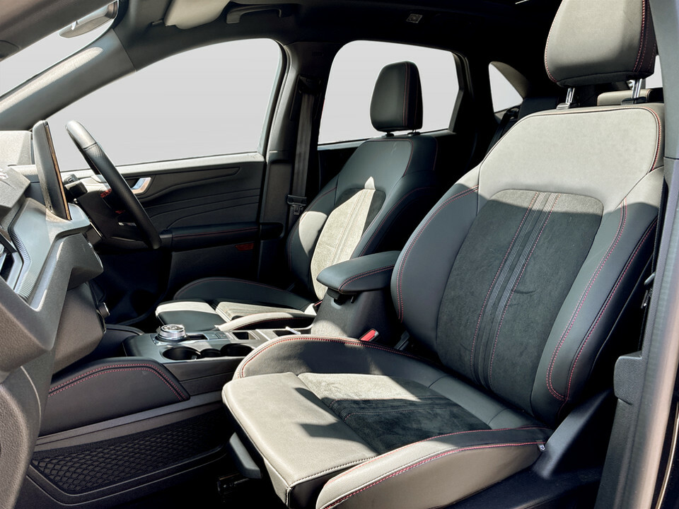 Ford Kuga Active Black #14
